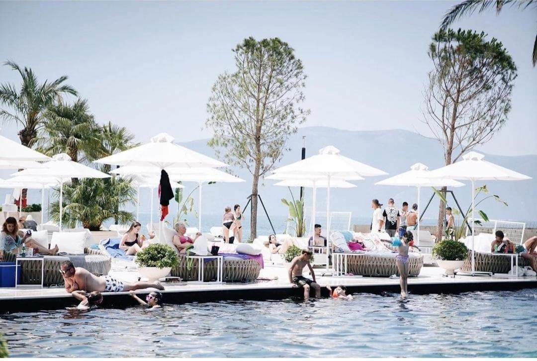 Azar Luxury Suites Vlorë 외부 사진